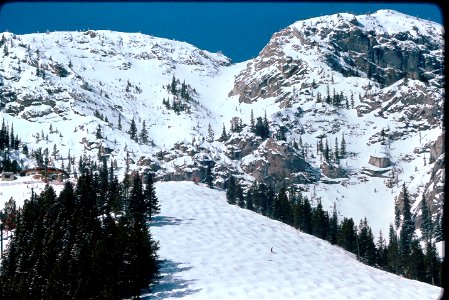 1977-03-Banff-MtNorquay-06