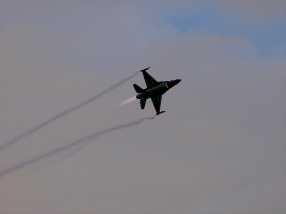Belgian Air Force F-16 Solo Display - 27