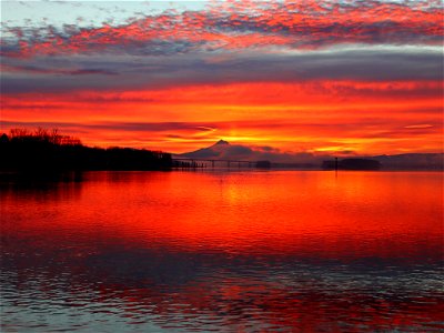 Sunrise at Columbia River in WA