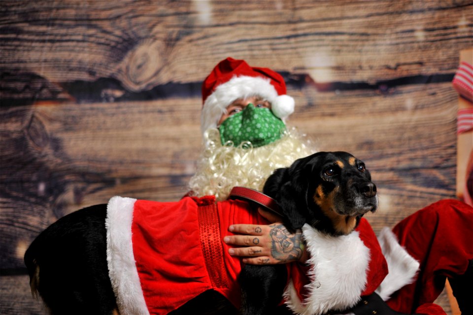 City of Elderly Love Claus for Paws Fundraiser