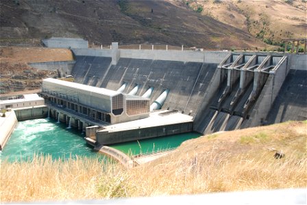 Clyde Dam photo