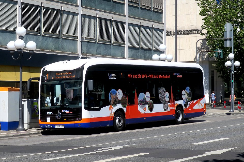 ESWE, Wiesbaden - Wagen 111- WI-VG 1111 - Mercedes-Benz O 530 eCitaro (2020) - WVV - Wiesbaden, 03.08.2022