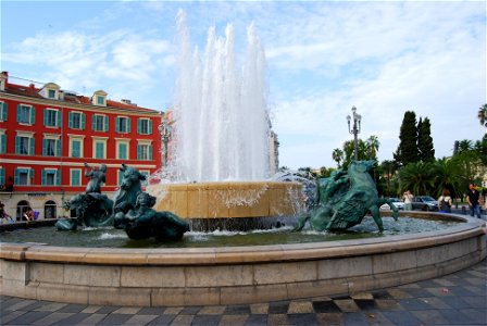 Fountain in Plaza Messena photo