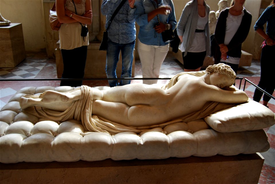 My favorite Statue at the Lourve
