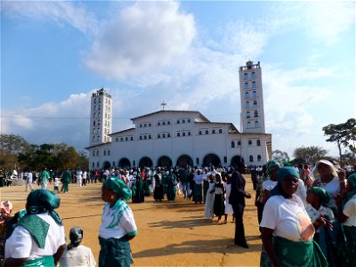 Temple de Nkamba photo