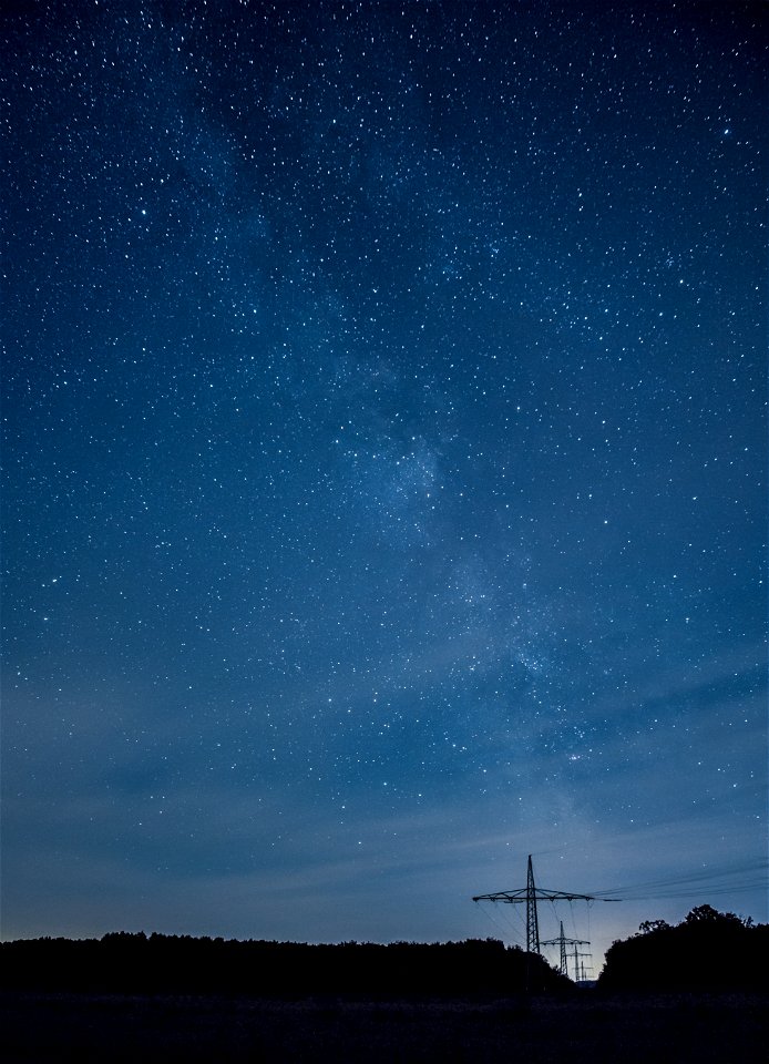 Cloudy connection to Milky Way... photo