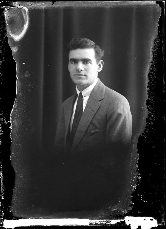 Mr Edwards, [n.d.]