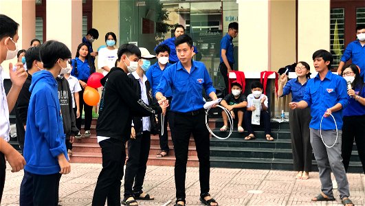 Phát động chiến dịch Thanh niên tình nguyện năm 2022 tại phường Ninh Hiệp photo