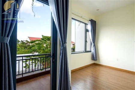 Nhà phố 2 tầng hiện đại mẫu đẹp có 1 tum