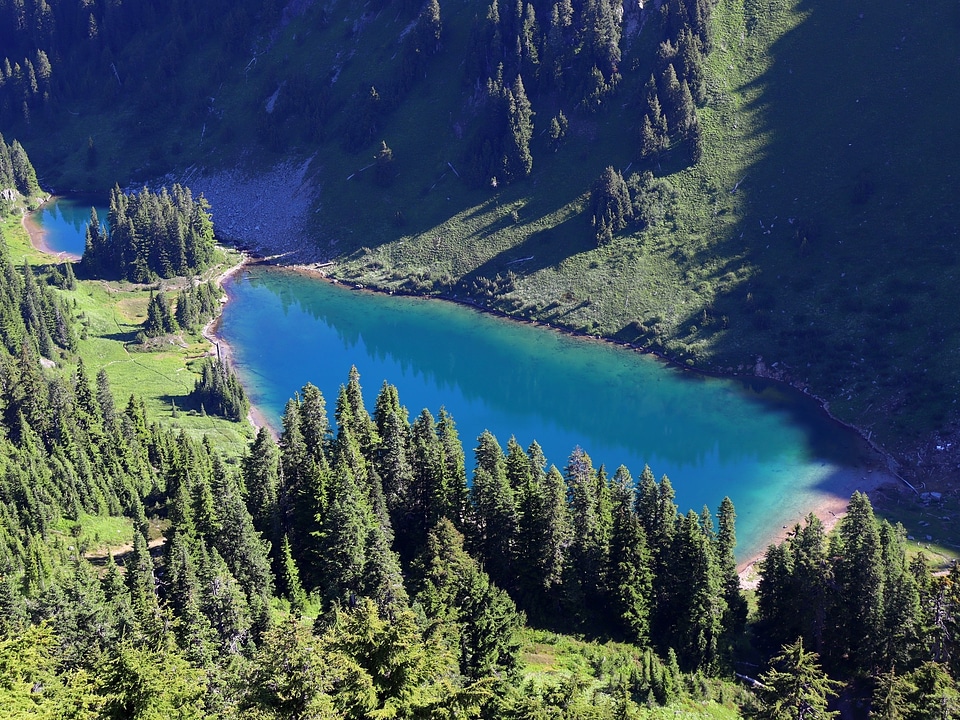 Tatoosh Lakes at Tatoosh Wilderness