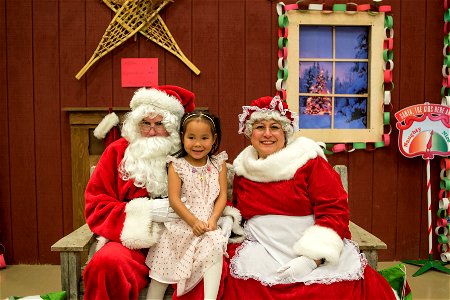 Emmonak welcomes Santa to town