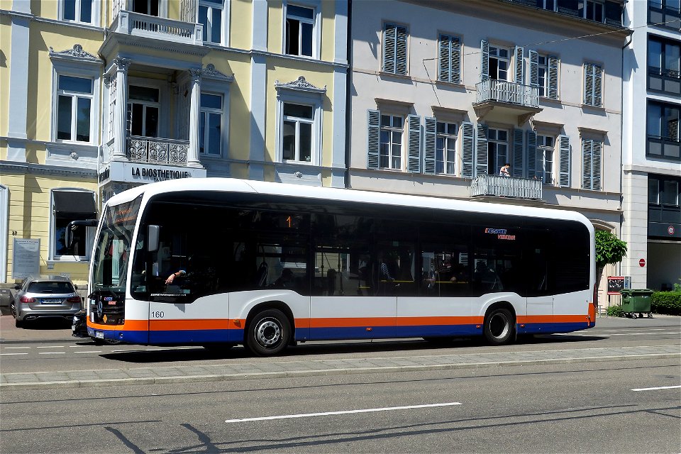 ESWE, Wiesbaden - Wagen 160 - WI-VG 1160 - Mercedes-Benz O 530 eCitaro (2021) - Wiesbaden, 15.06.2022