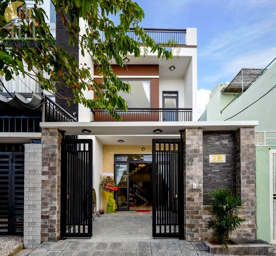 Nhà phố 2 tầng hiện đại mẫu đẹp có 1 tum