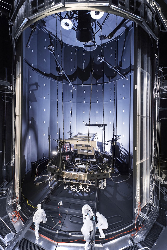 Space Simulation Chamber