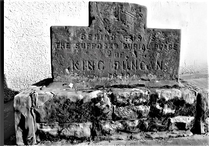 King Duncan's 'Grave', Inverness photo