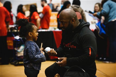 andrew_huth_readby4th_bookfair2019_086