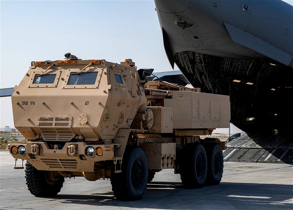 M142_HIMARS_-_210127-F-PV484-1026