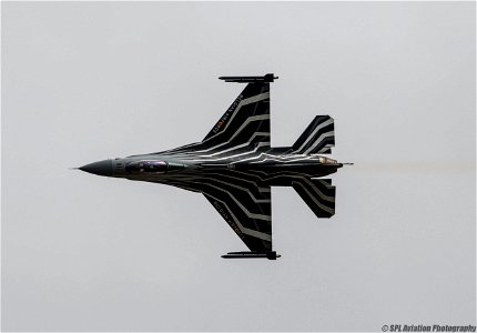 Royal International Air Tattoo 2015 - General Dynamics F-16AM Fighting Falcon - Belgian Air Component F-16 Solo Display Team