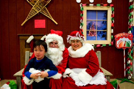 Emmonak welcomes Santa to town