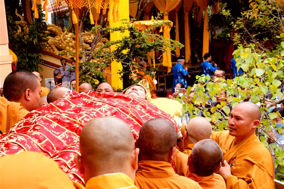Trưởng lão Hoà thượng thượng Ngộ hạ Tánh viên tịch