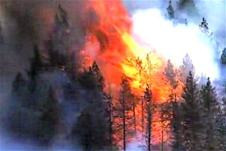 CA-Valley-Fire-10