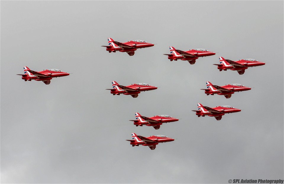 Royal International Air Tattoo 2015 - BAe Systems Hawk T1 - Royal Air Force - The Red Arrows