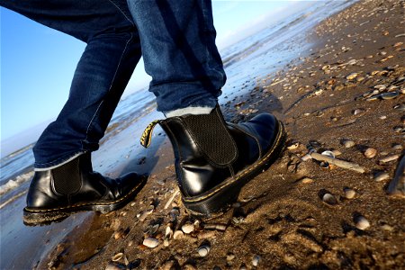 drmartens an der nordsee photo