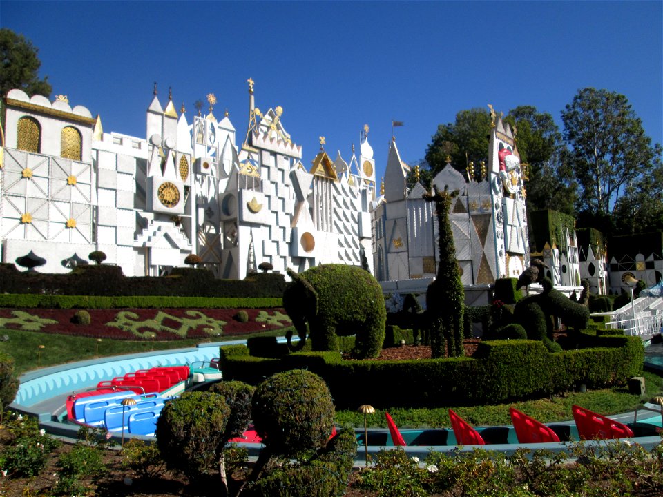 It's a Small World exterior, Disneyland