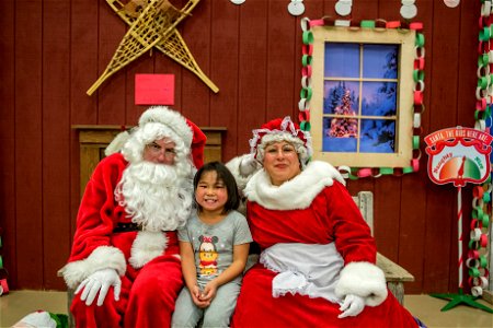 Emmonak welcomes Santa to town