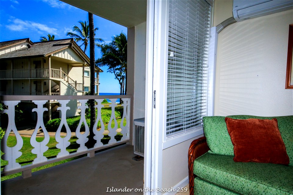Islander on the Beach 258