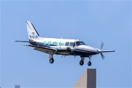 Sebastian Aero Services Piper Chieftain arriving at SJU