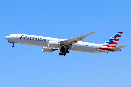 American Airlines 777-300 departing LAX