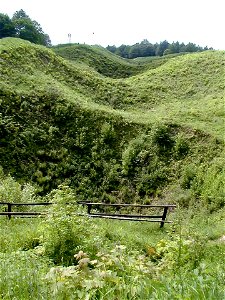 Butte de VAUQUOIS trous de bombes
