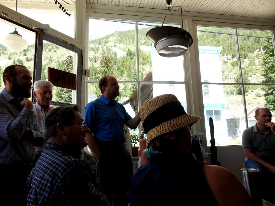 Polis addressing group (2)