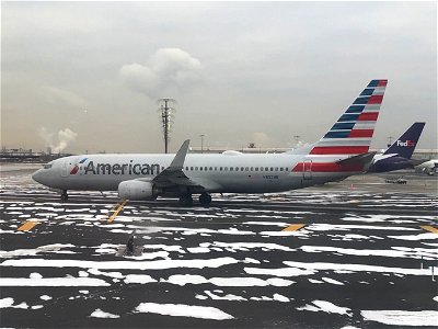 American Airlines 737-800 at EWR