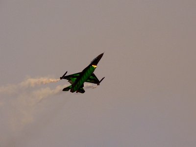 Belgian Air Force F-16 Solo Display - 37 photo