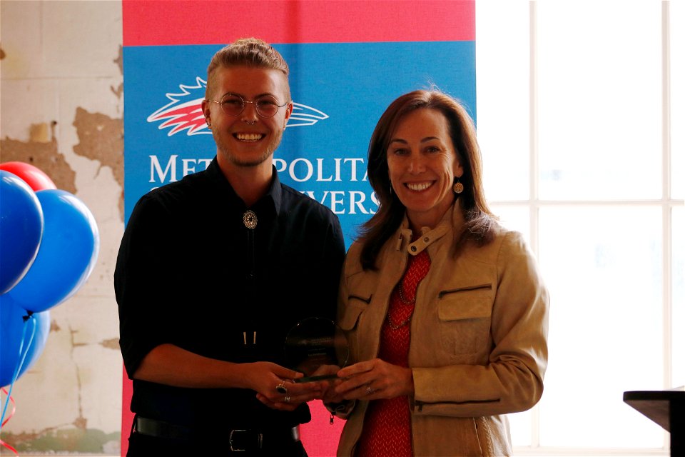 OutstandingAwards_2019_014
