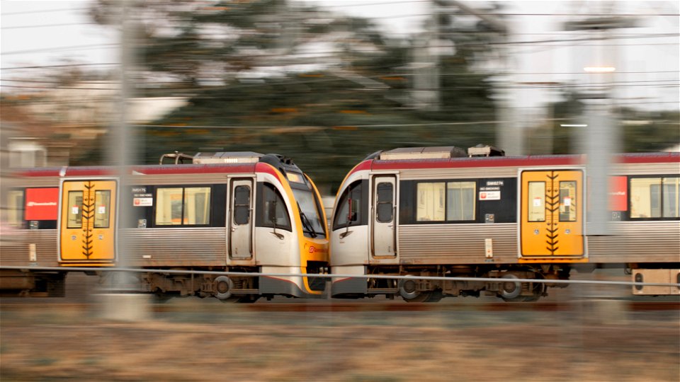 Beenleigh line (touch) photo