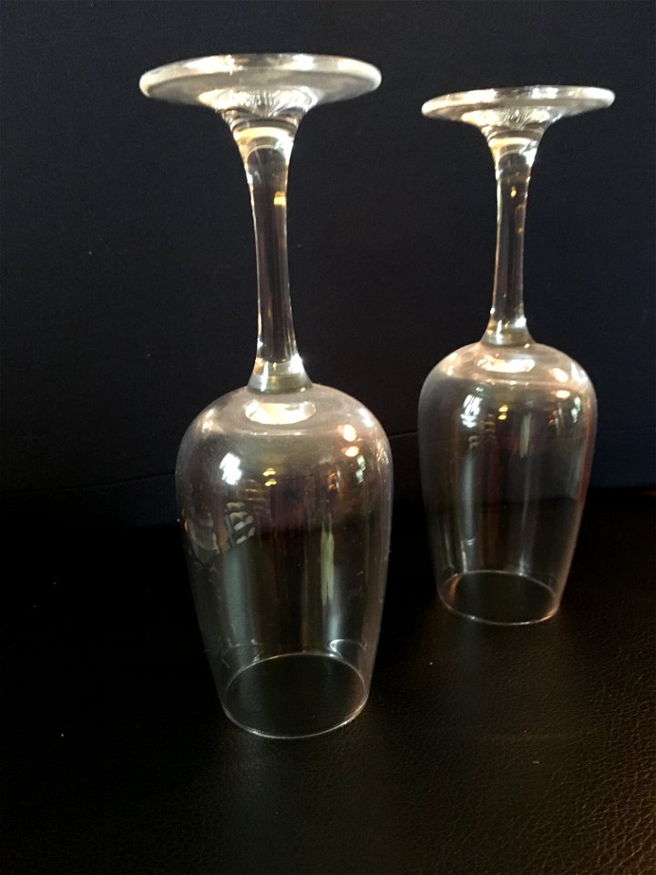 5_Glass_Wine_Glasses_Narrow