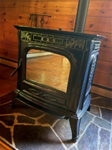 A pretty Pellet Stove
