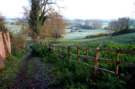 Gumley footpath