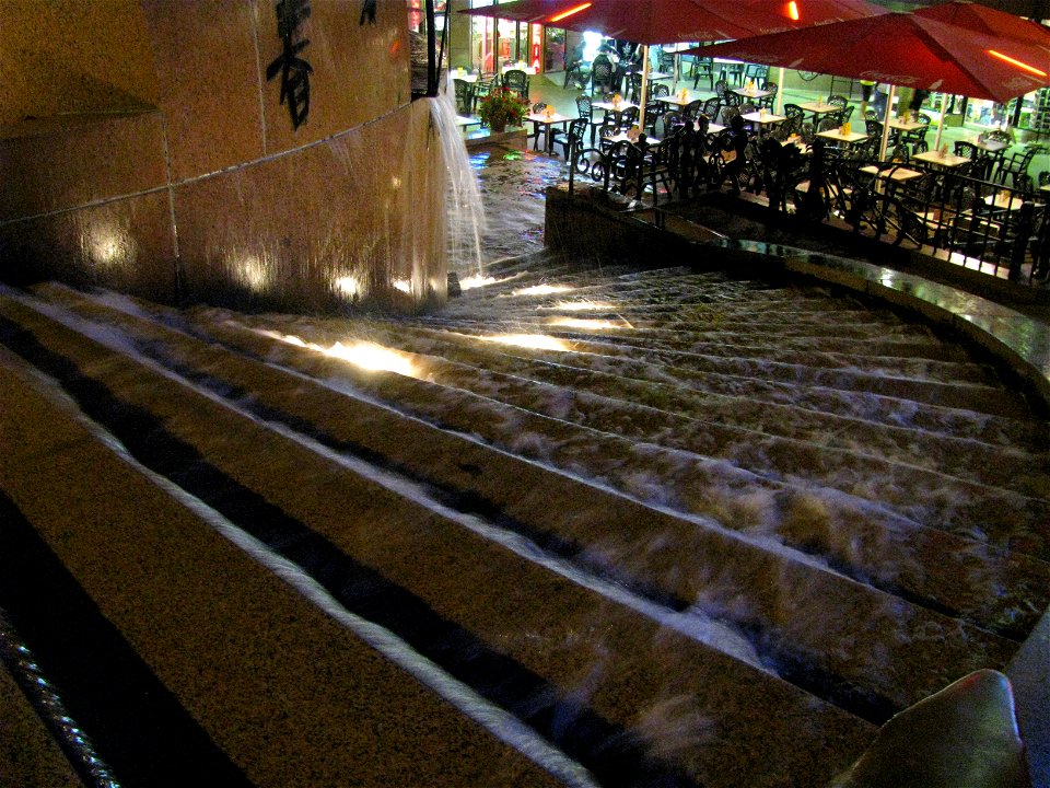 fountain berlin 3