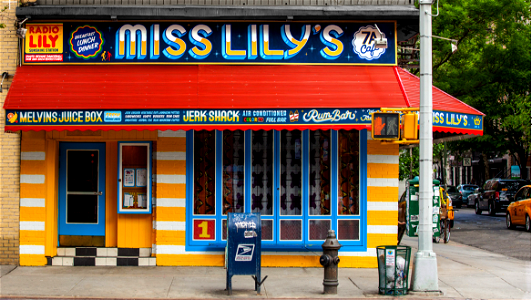 Miss_Lilys_7A