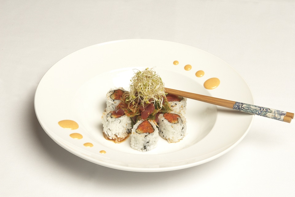 Shiki Sushi Special Roll