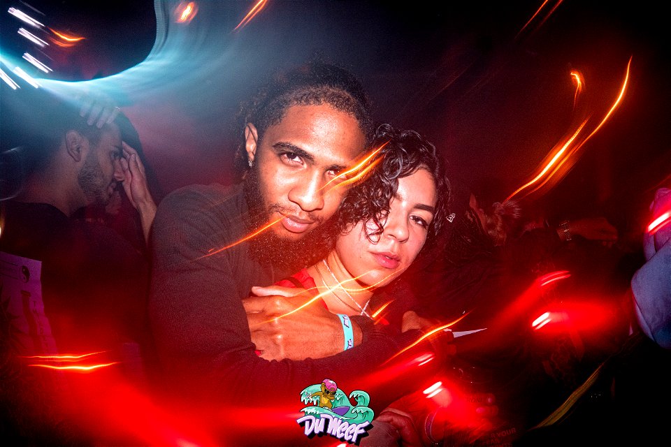 Du Weef: 16/09 Wavy Pics