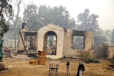CA-Valley-Fire-13