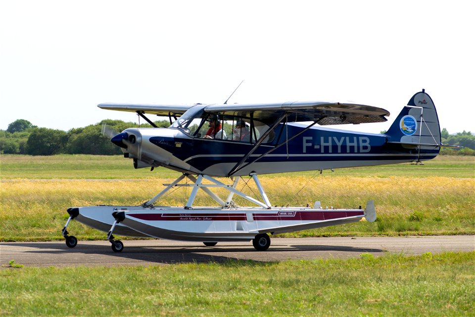 F-HYHB - PA18 - Aquitaine Hydravions
