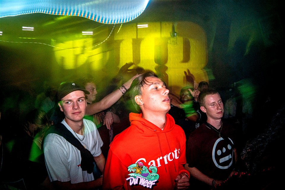 Du Weef: 16/09 Wavy Pics