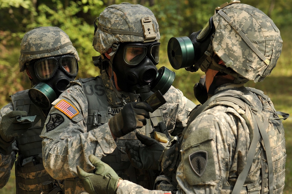 Gas mask during a nuclear scenario