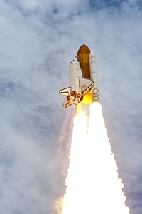 Space Shuttle Atlantis STS-135 photo